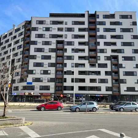 Porta Leks Apartment, Self Check-In, Own Parking Szkopje Kültér fotó